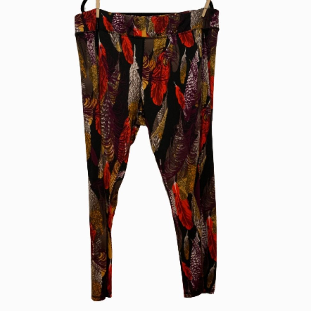Kate and Mallory Feather Printed Leggings